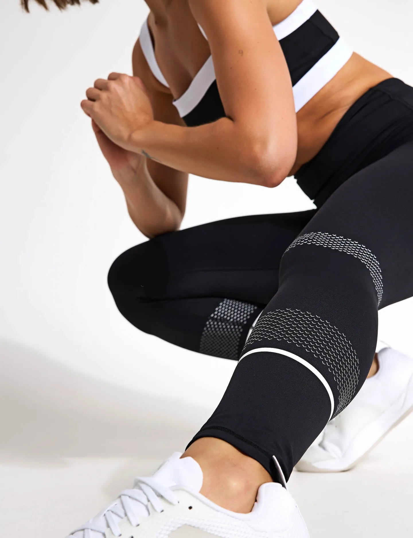 Aktivieren Sie die Full Length Legging - Schwarz/Weiß
