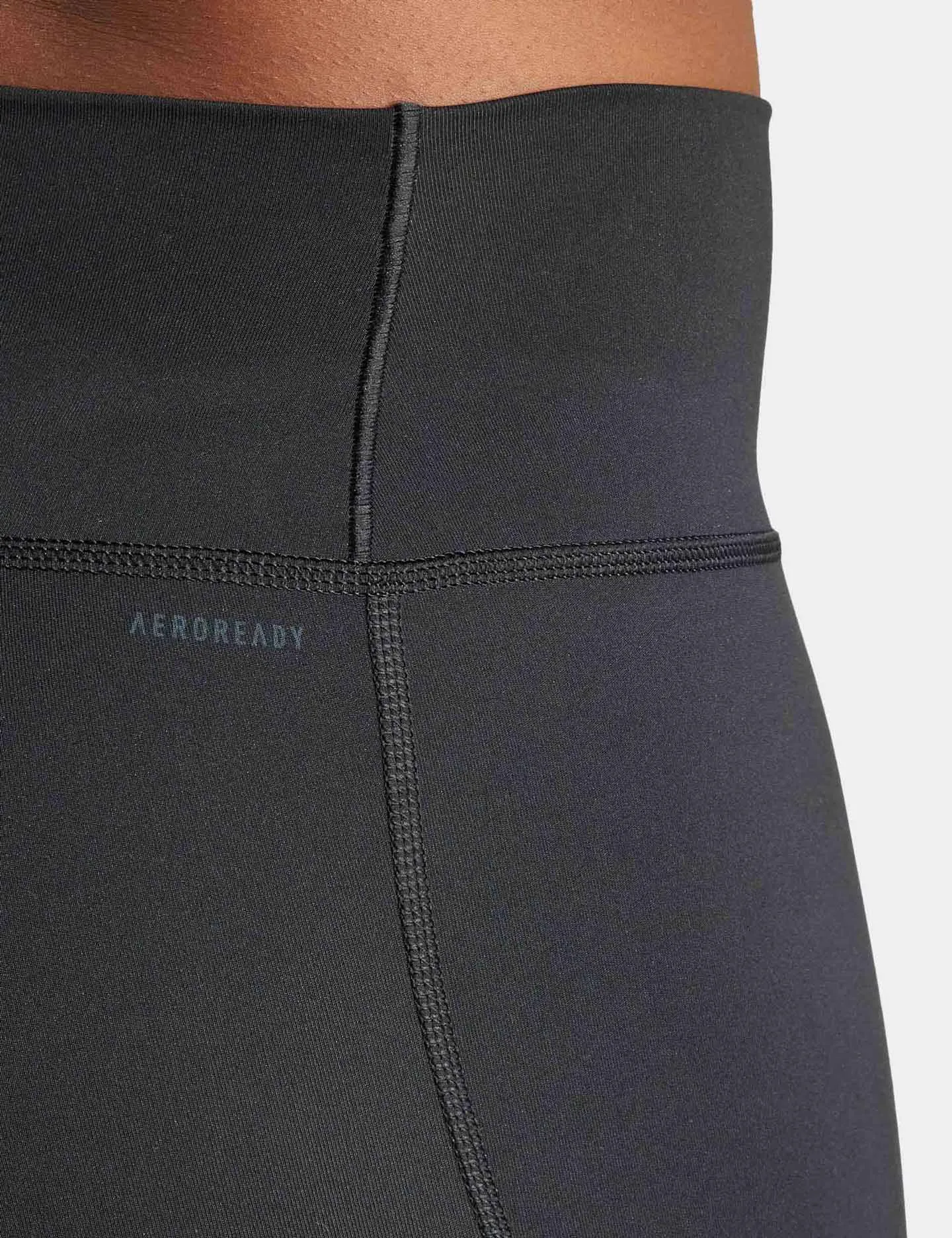All Me Essentials Ganzbeinige Leggings - Schwarz