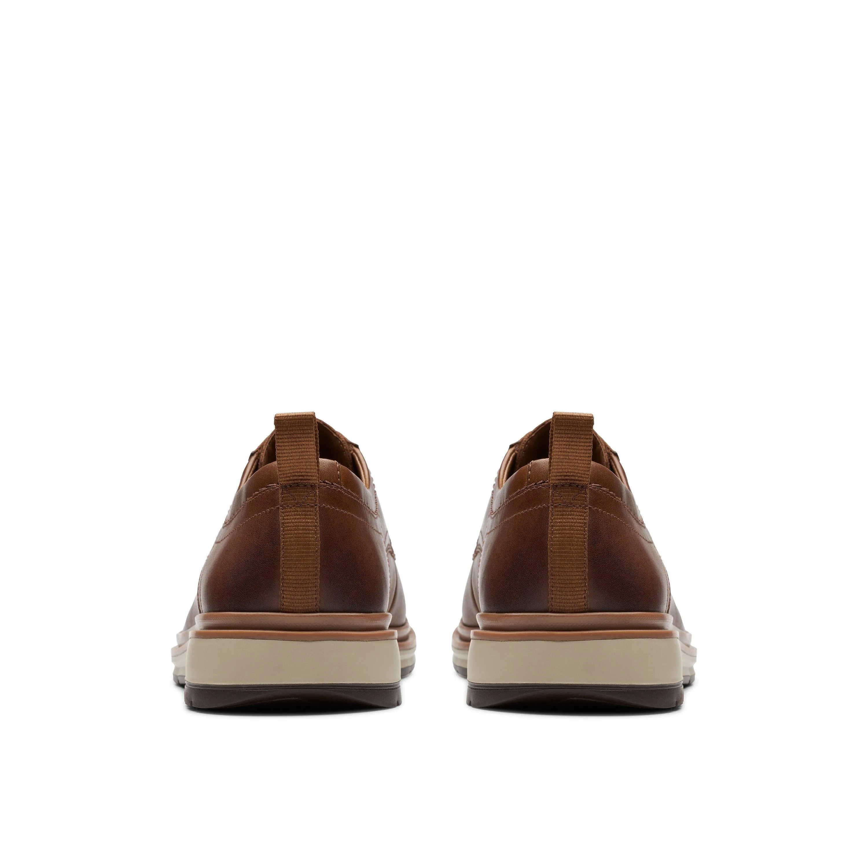 Clarks Chantry Lo in Braunem Leder