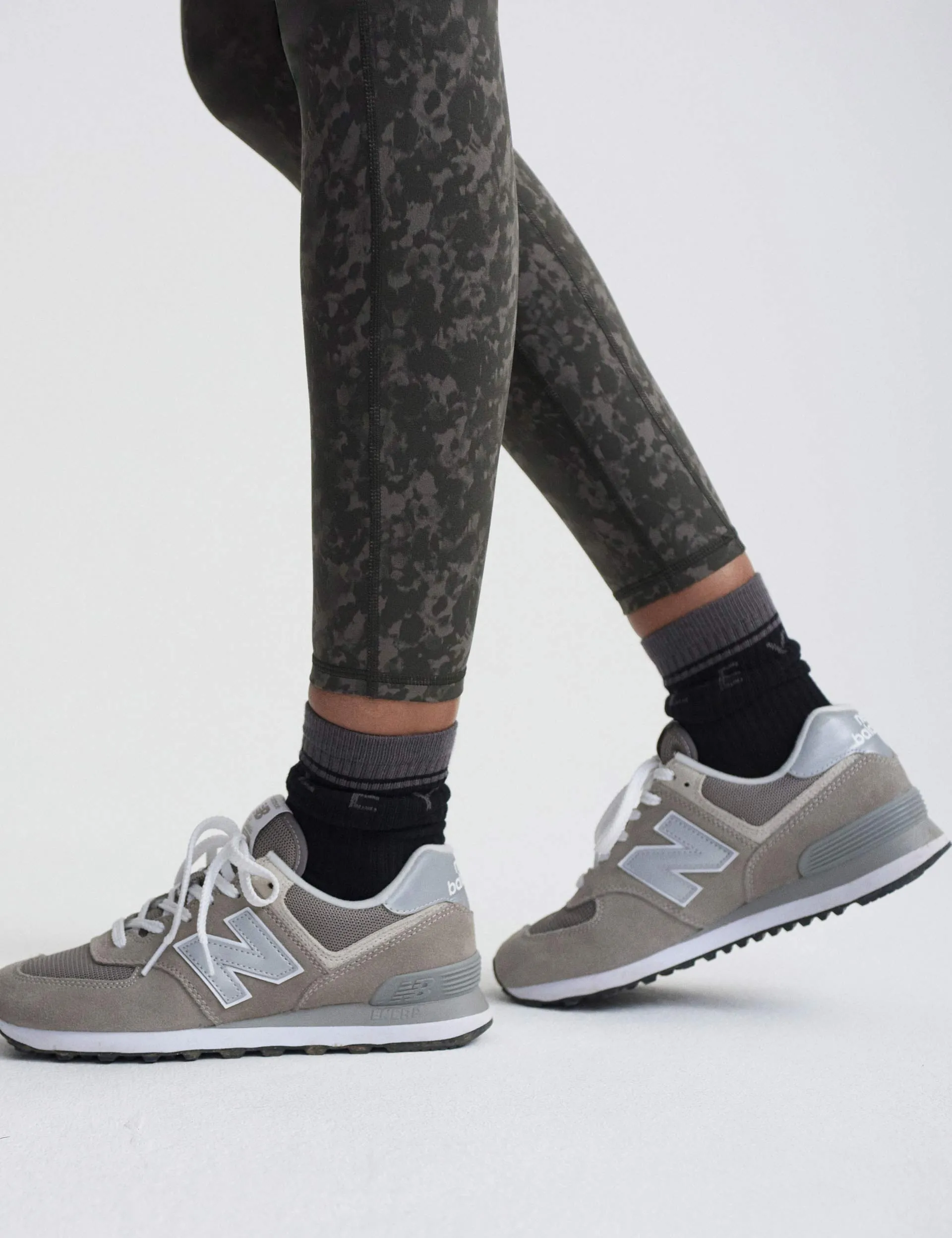 Move Pocket High Legging 25