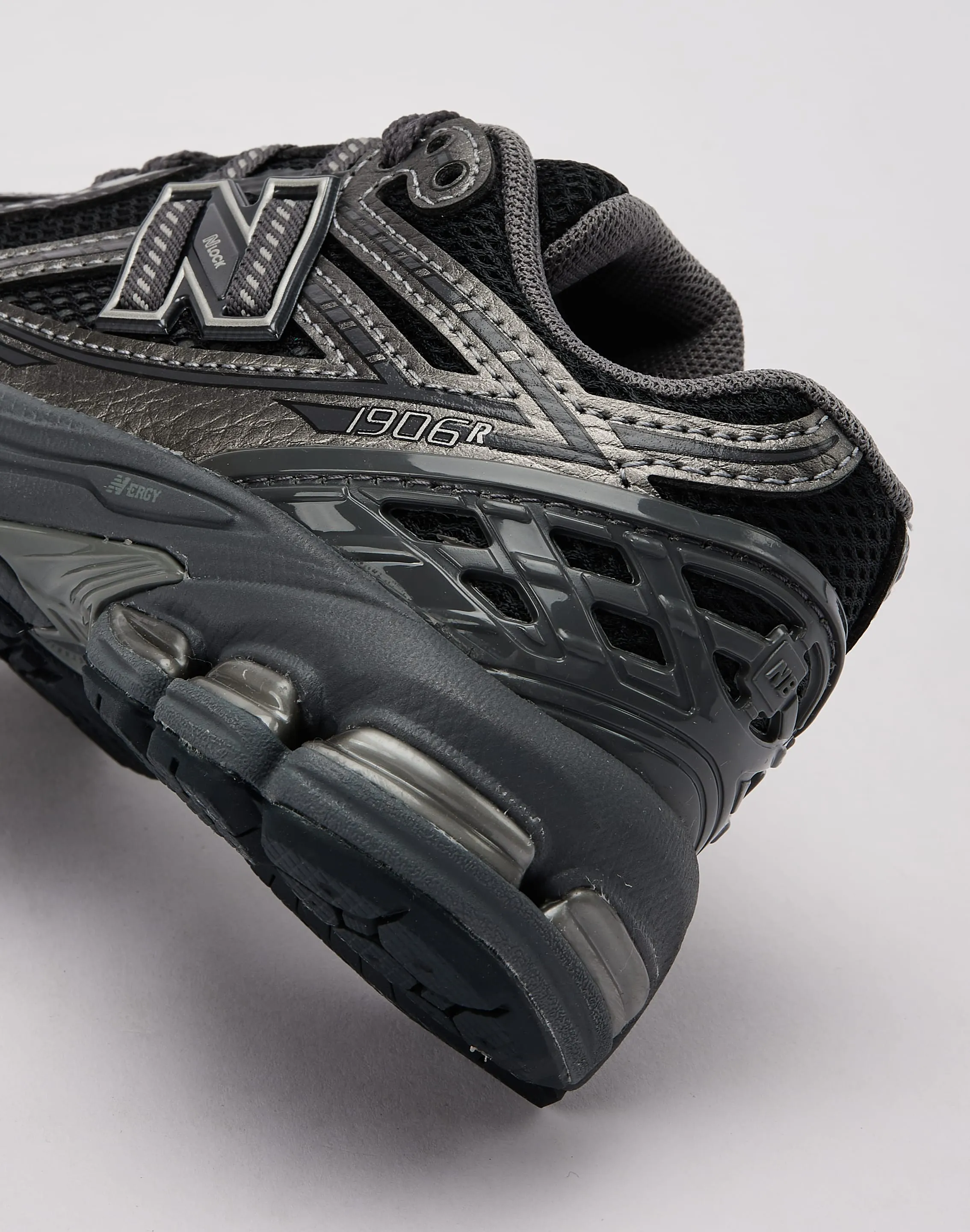 New Balance 1906R Vorschule