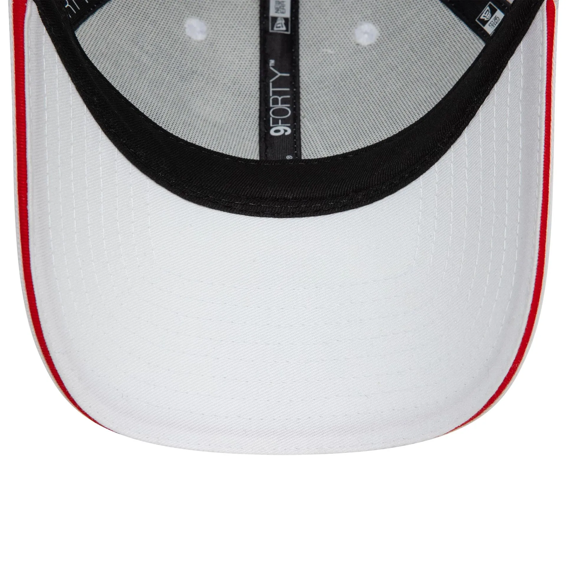 New Era 9forty Cap Visa Cash App Racing Bulls Makelloses Weiß 9FORTY Verstellbare Kappe