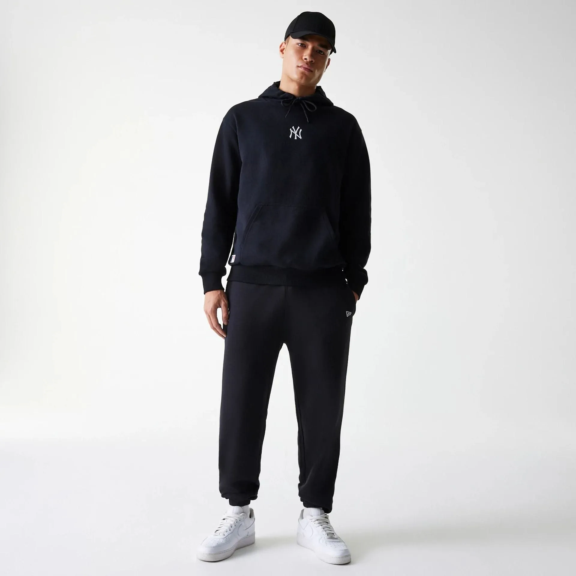 New Era Sweatshirts und Hoodies New York Yankees MLB League Essential Midi French Terry Schwarz Übergroßer Pullover Hoodie