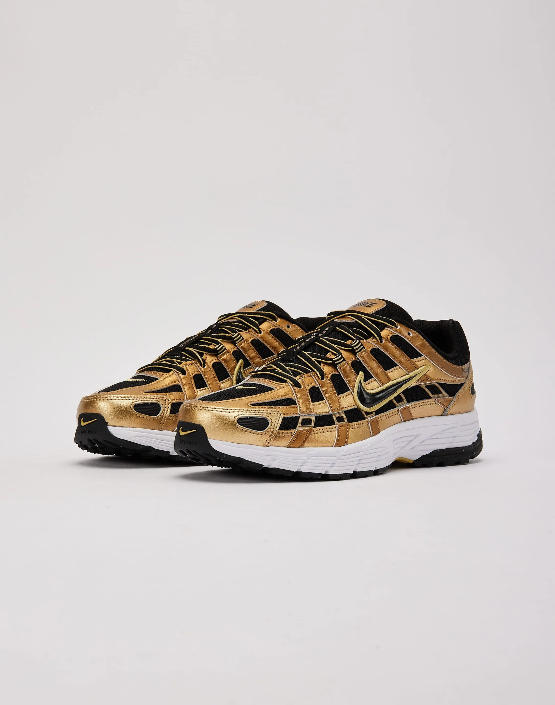 Nike P-6000 Grundschule