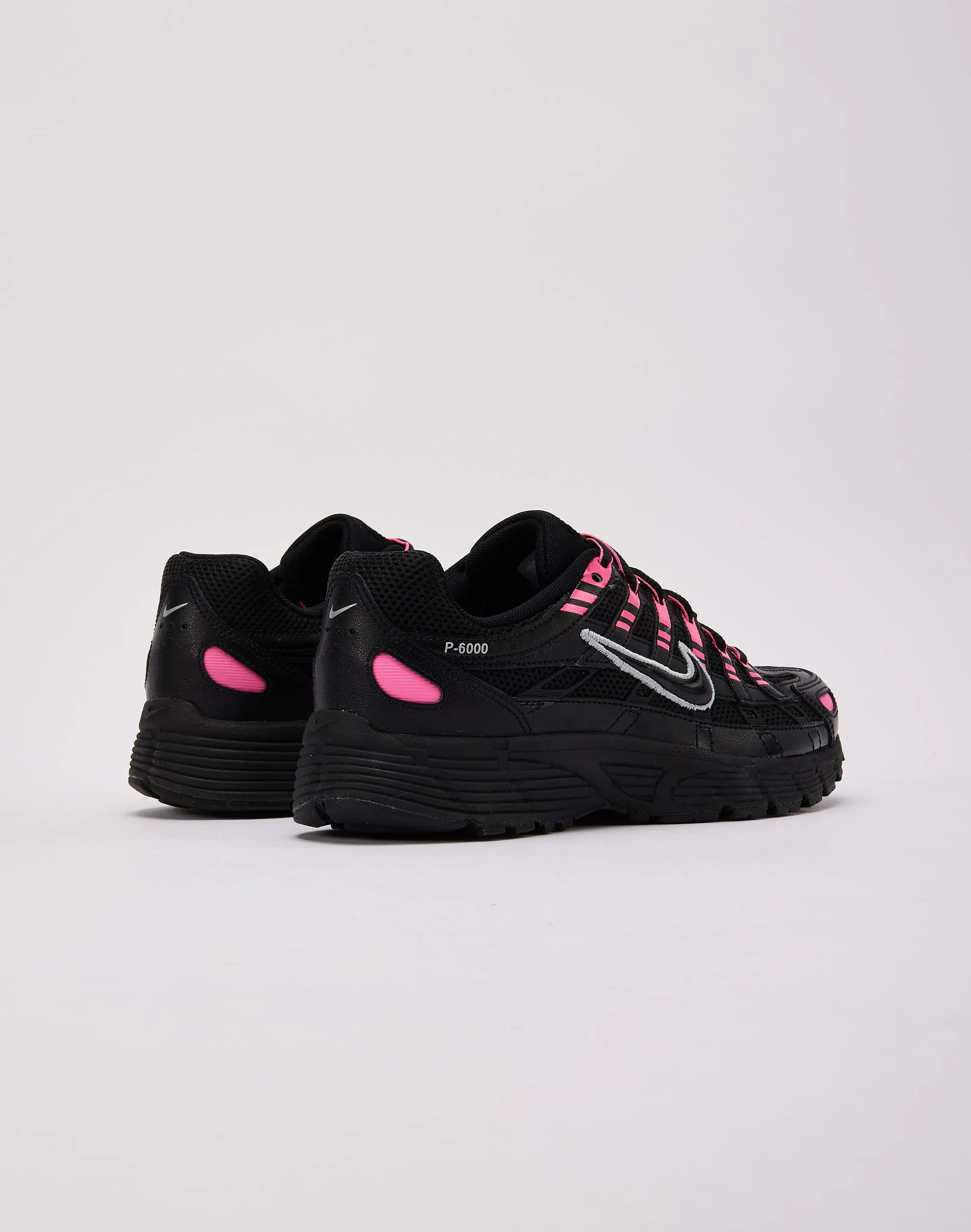 Nike P-6000 Grundschule