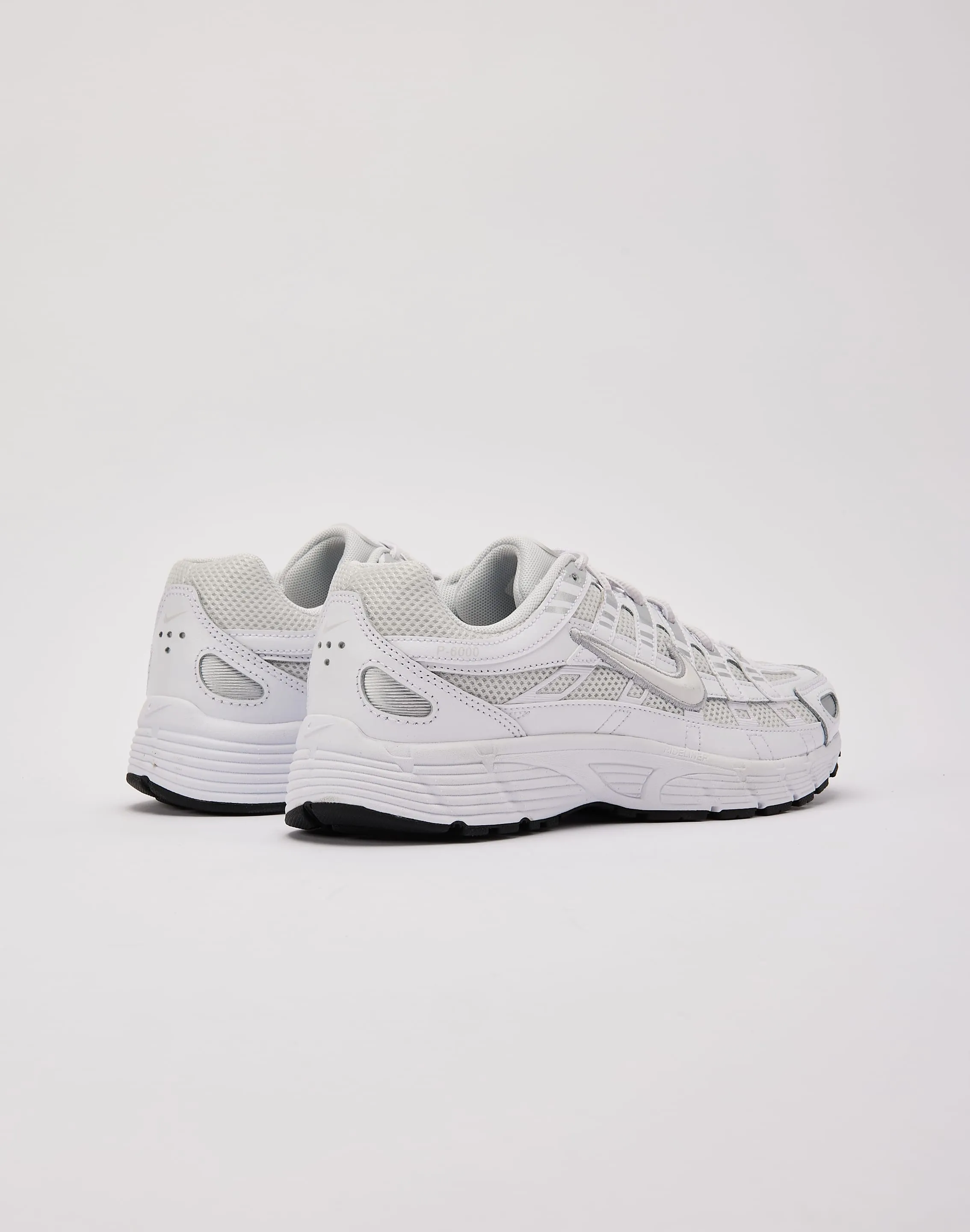 Nike P-6000 Grundschule