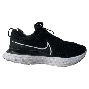 Nike React Infinity Run Flyknit III Laufschuhe in Schwarz Synthetik