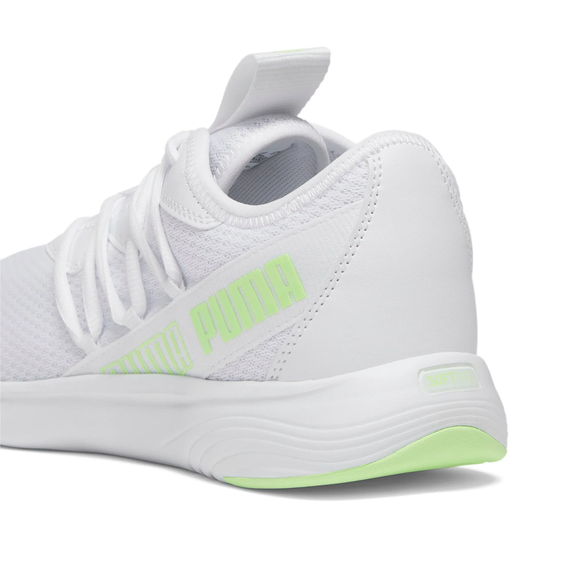 PUMA Herren Star Vital Outline Laufschuhe