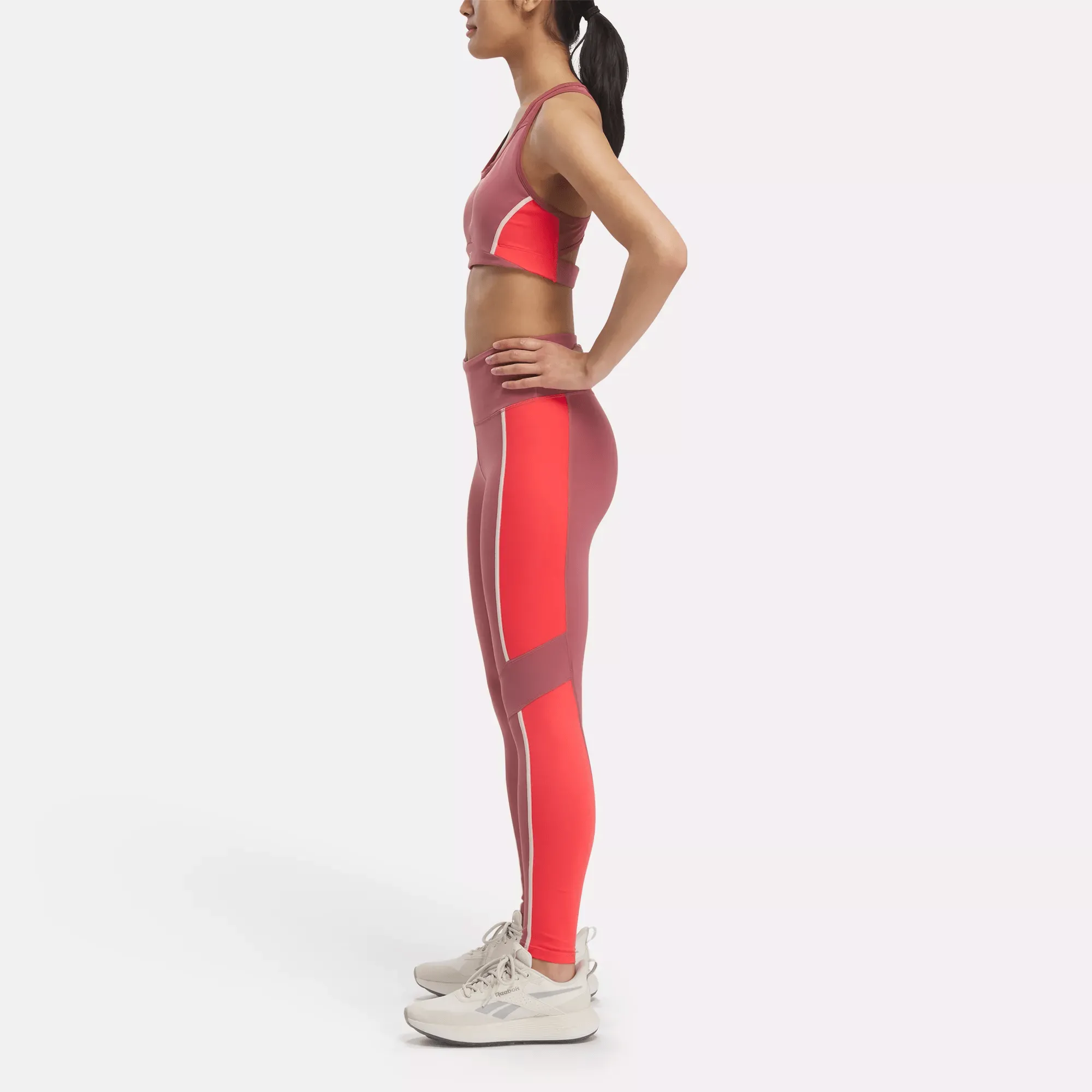 Reebok Schuhe Damen Lux Racer Gepolsterter Colorblock-BH