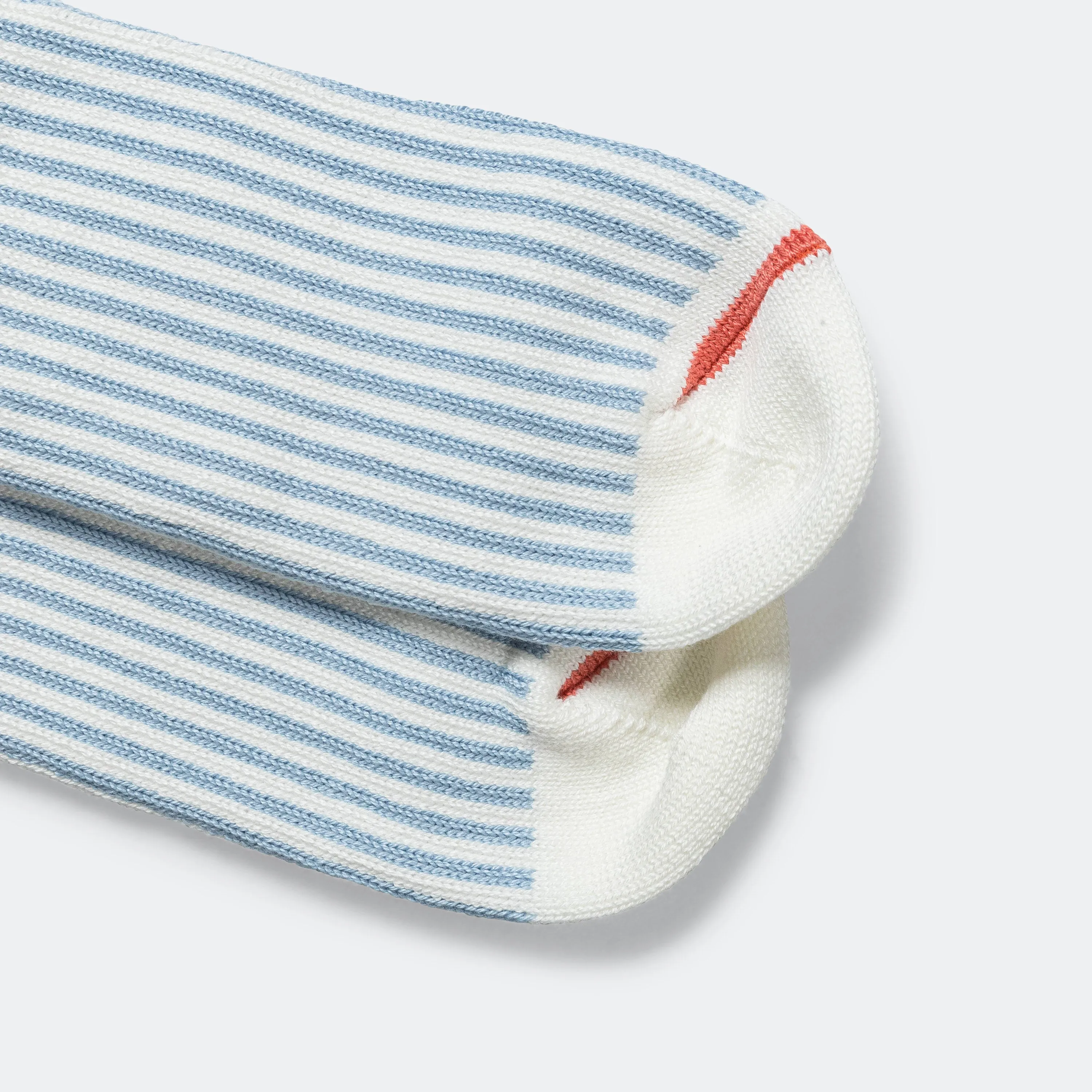 RoToTo Accessories Gestreifte Crew-Socke - Weiß/Blau