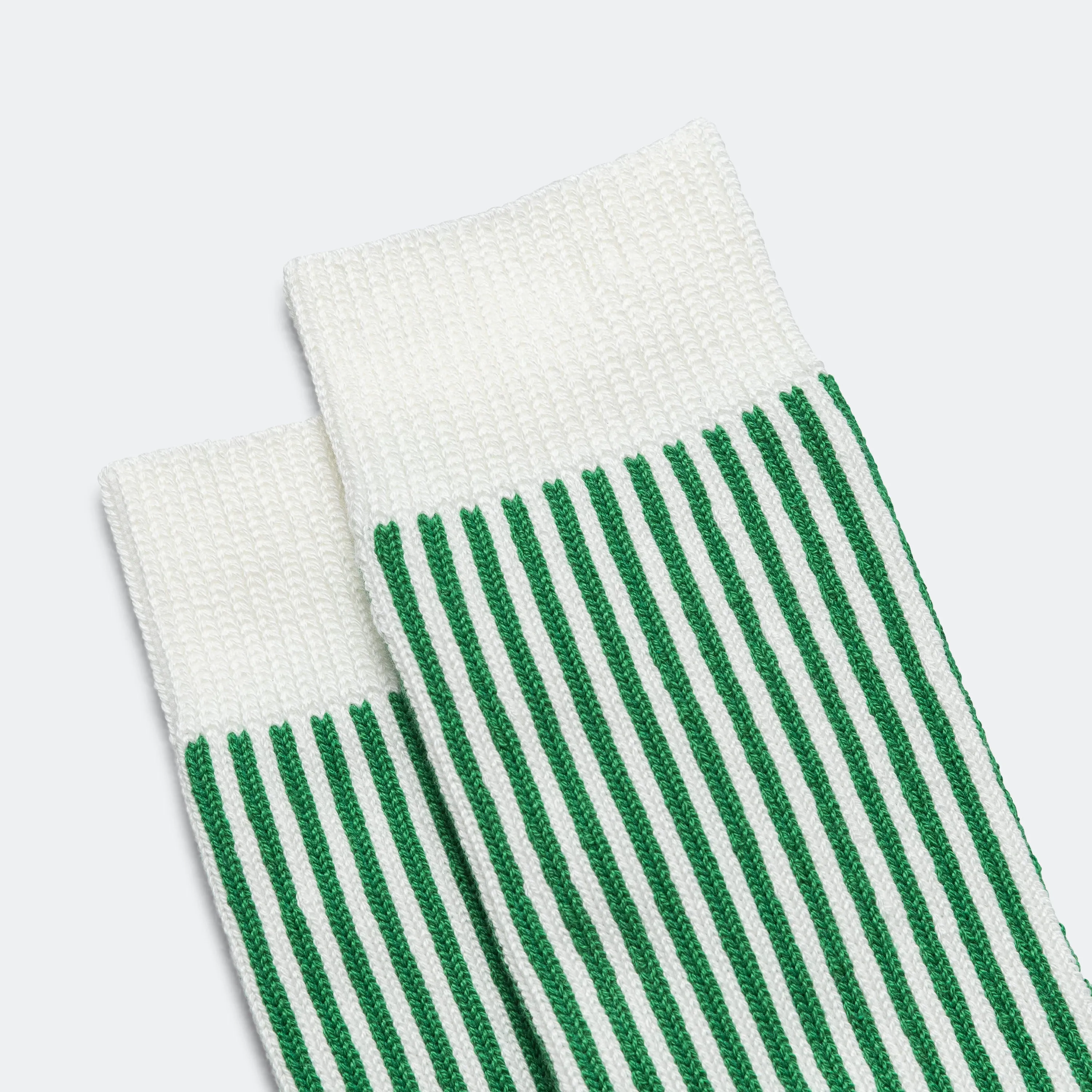 RoToTo Accessories Gestreifte Crew-Socke - Weiß/Grün