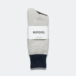 RoToTo Accessories Zweifarbiger Crew-Socke - Hellgrau/Marine
