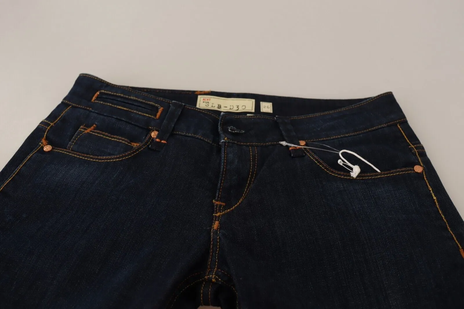 Acht Gewaschene Baumwolle Low Waist Skinny Damenhose Damenjeans