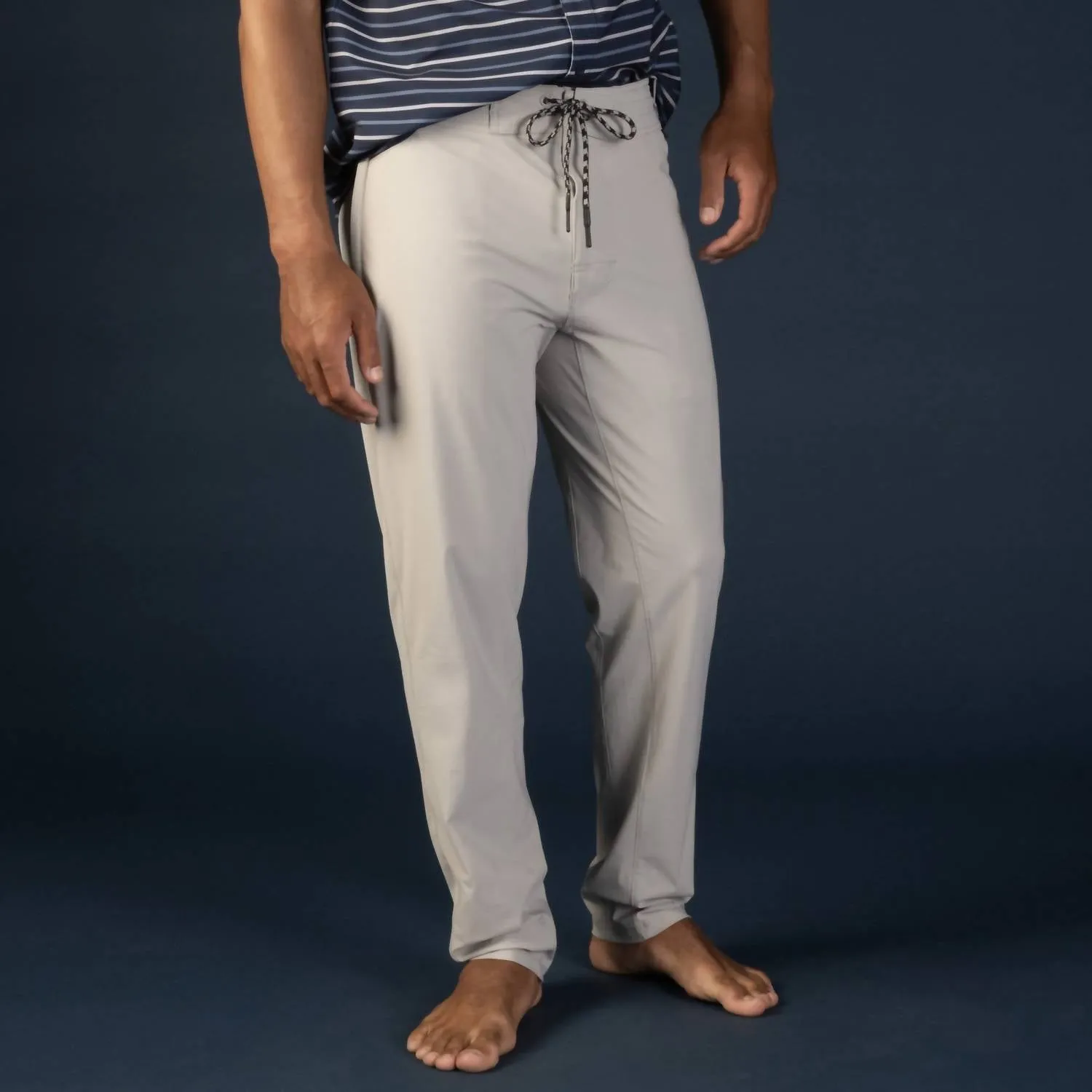 Ganztägige Sportliche Pendlerhose In Birkenfarbe