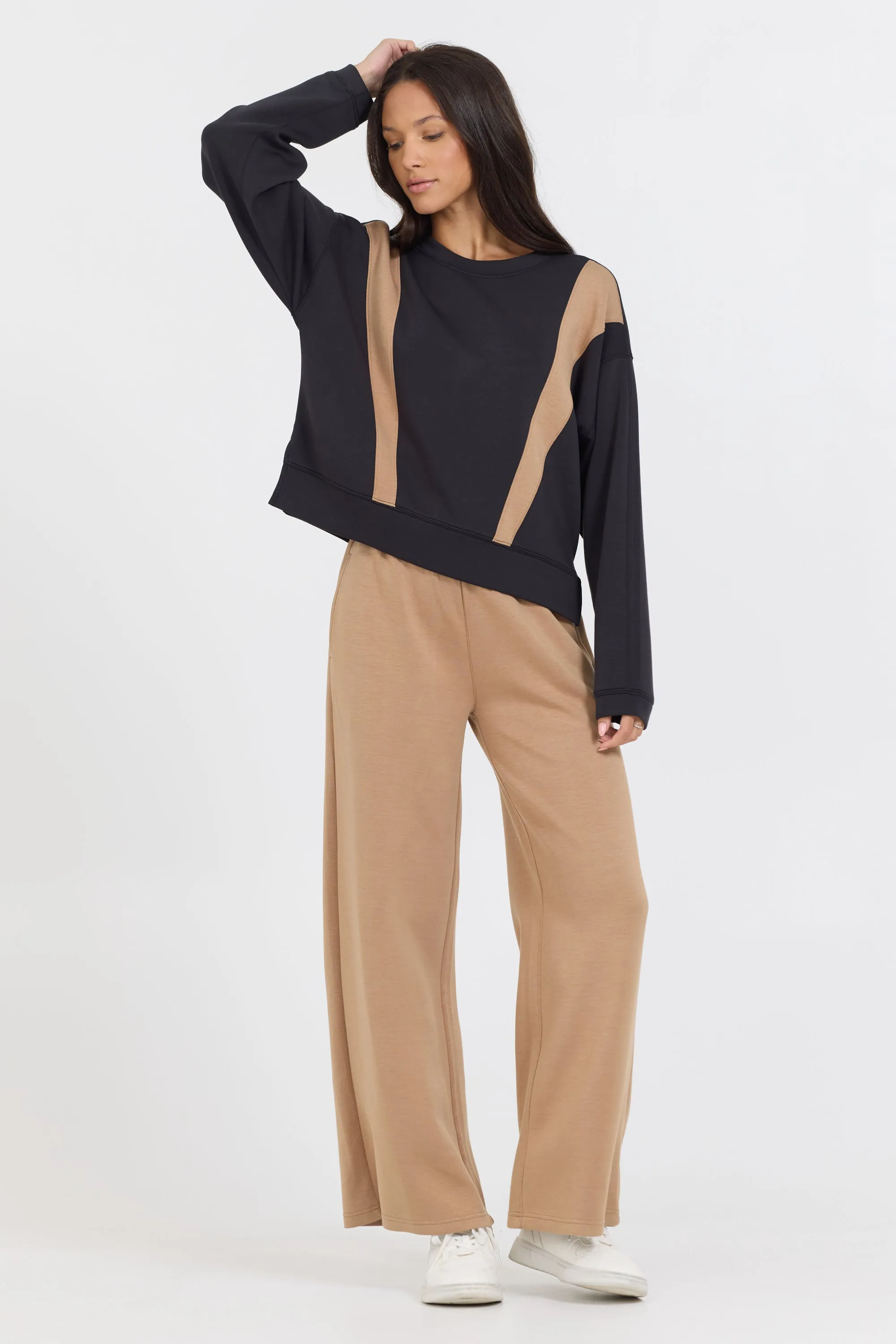 Schwarz/Karamell Colorblock-Einsatz Cloud Fleece Pullover