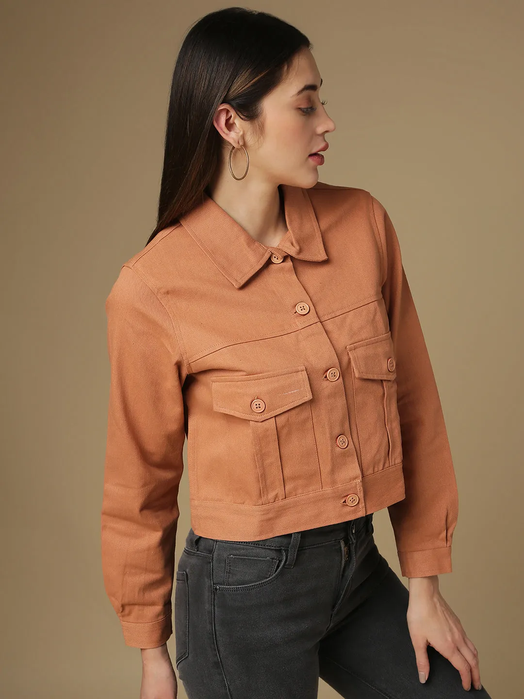 Campus Sutra Damen Solide Stilvolle Casual Denim Jacke