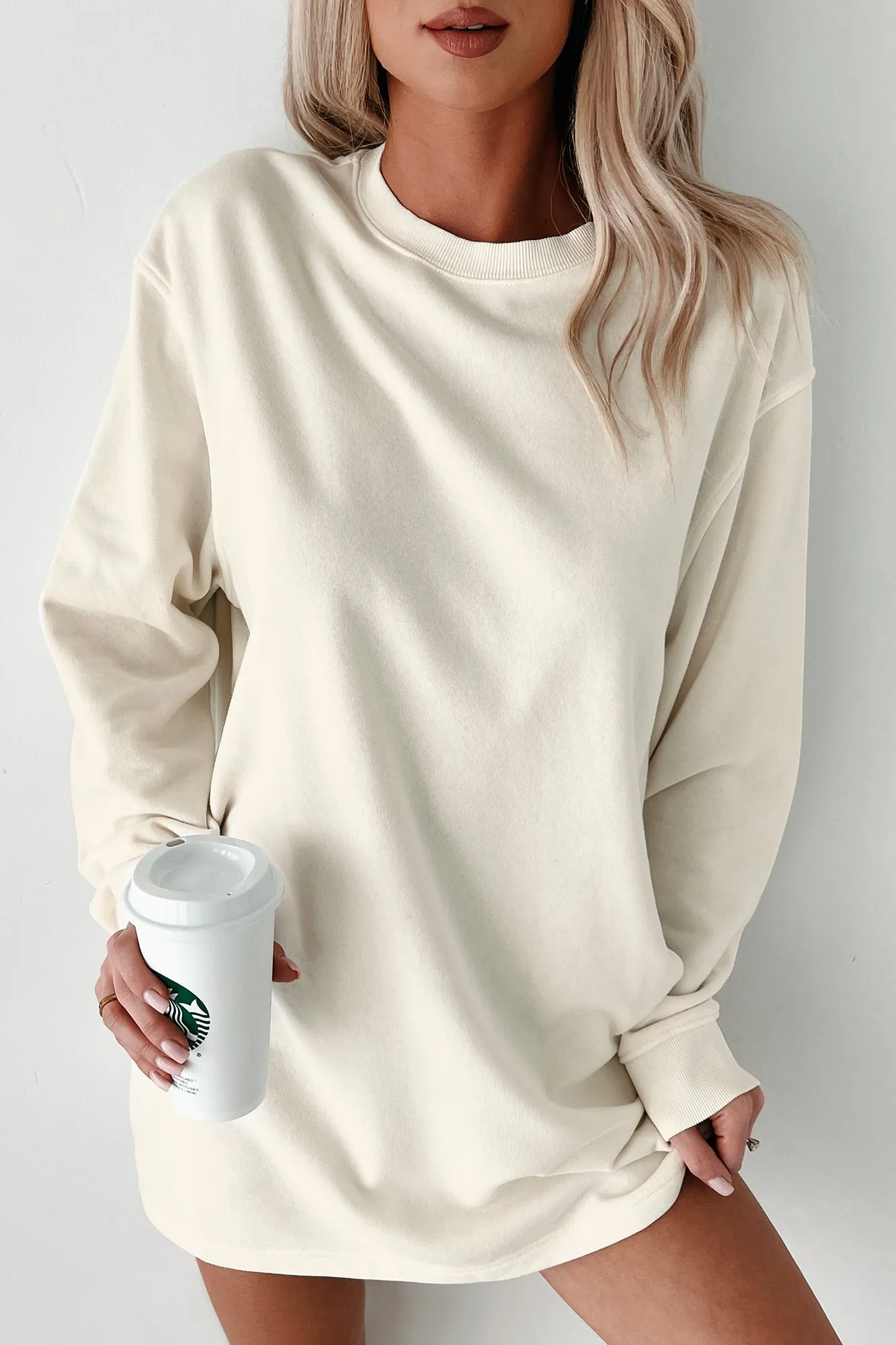 Essentiell bequemes übergroßes Sweatshirt-Kleid (Creme)