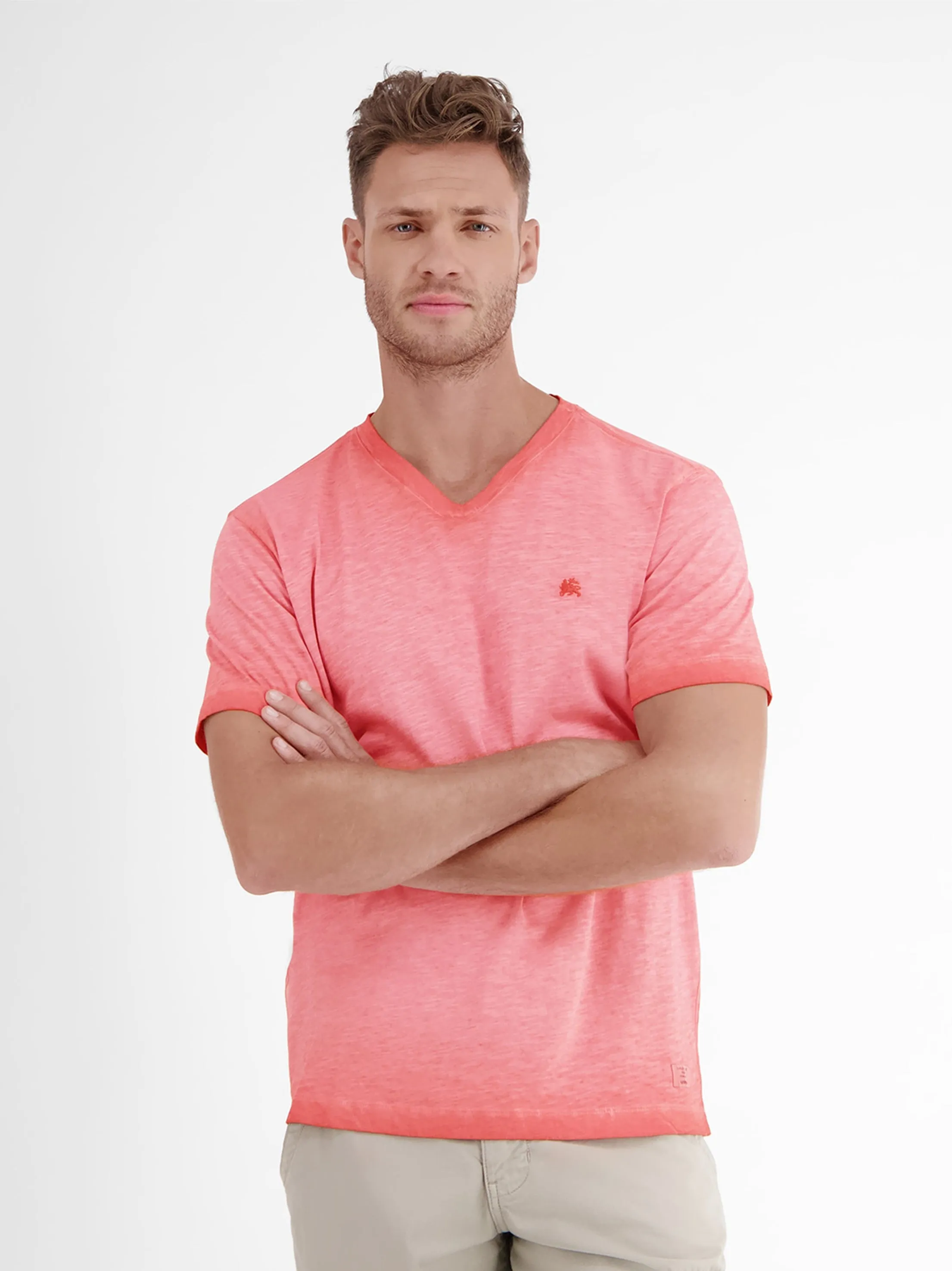 Herren Markenlogo besticktes gewaschenes V-Ausschnitt T-Shirt, Pfirsich