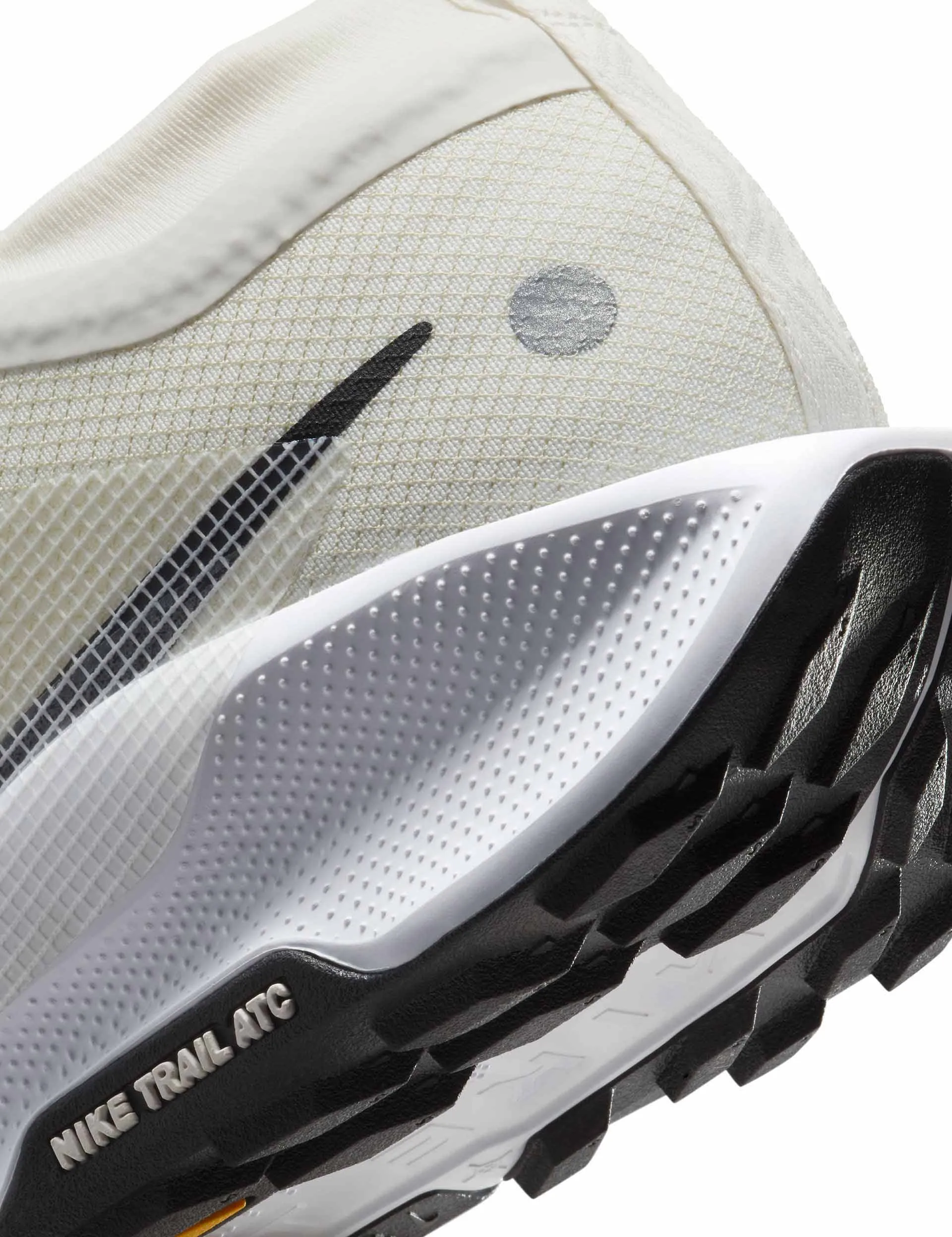 Pegasus Trail 5 Gore-Tex Schuhe - Phantom/Schwarz/Weiß/University Gold
