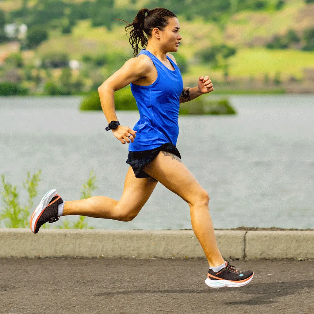 Topo Athletic SPECTER Damen Laufschuhe für die Straße